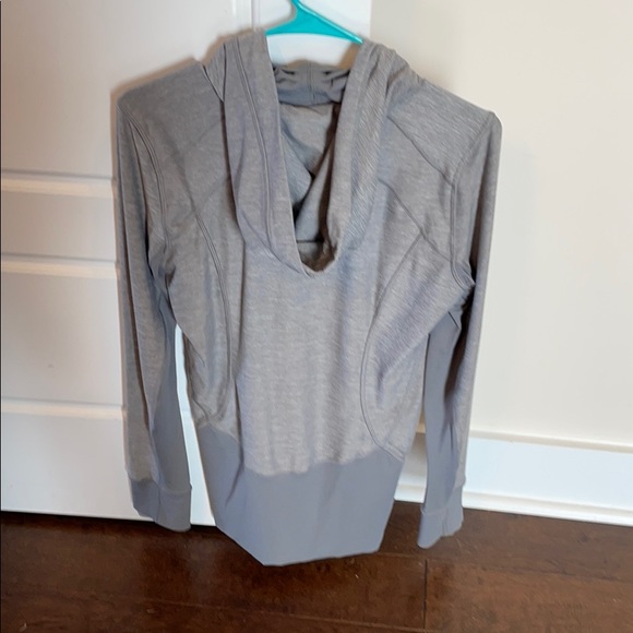 Lululemon jacket - Picture 3 of 5